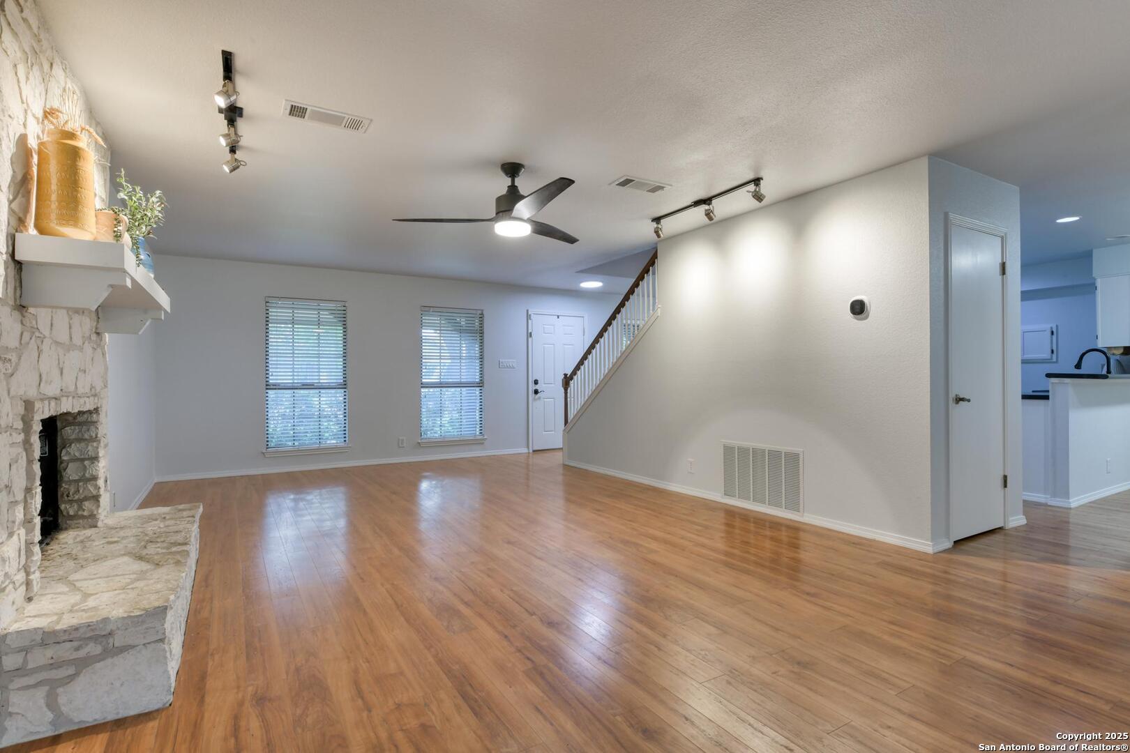 2215 Shady Rock Circle