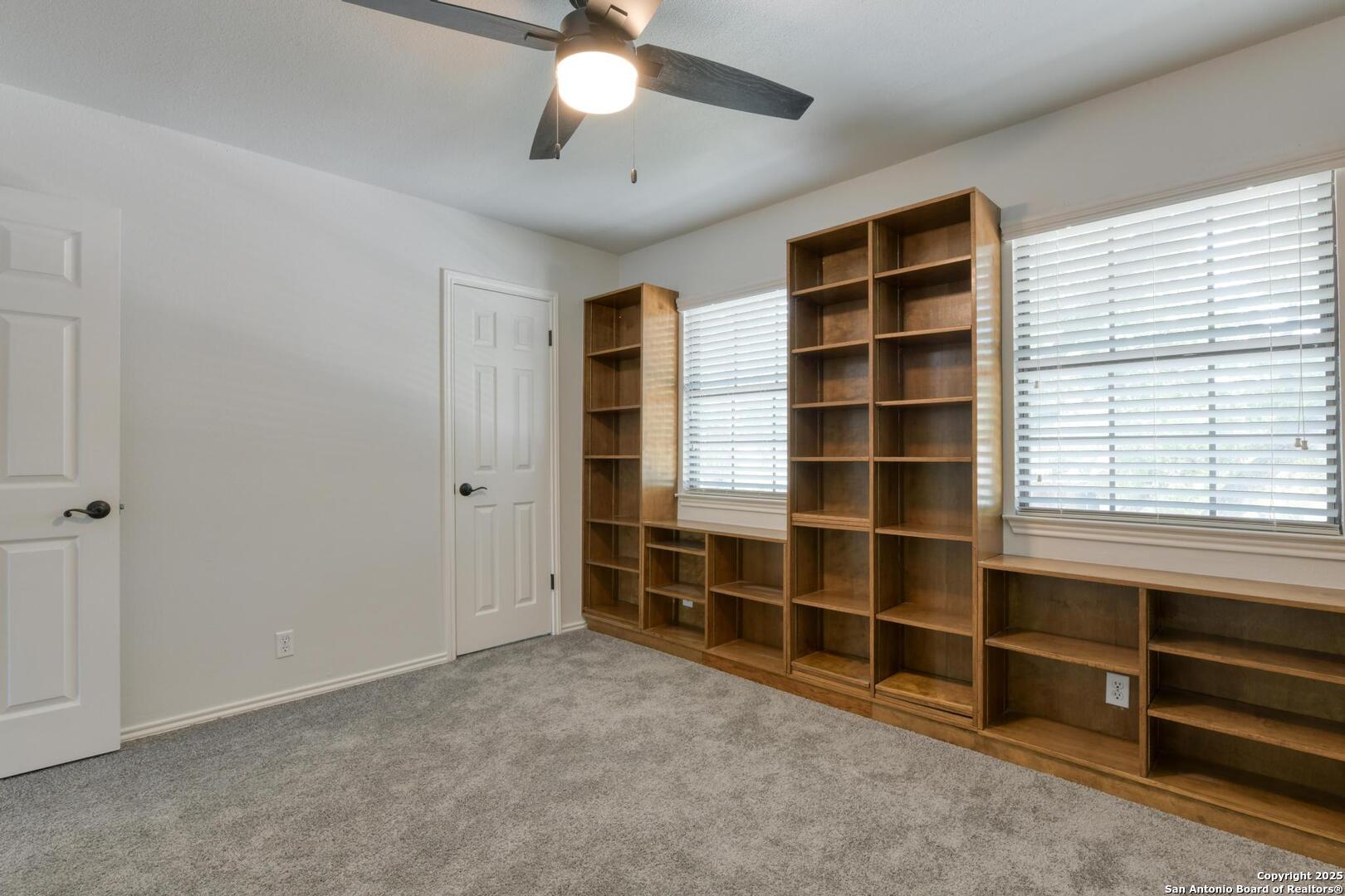 2215 Shady Rock Circle