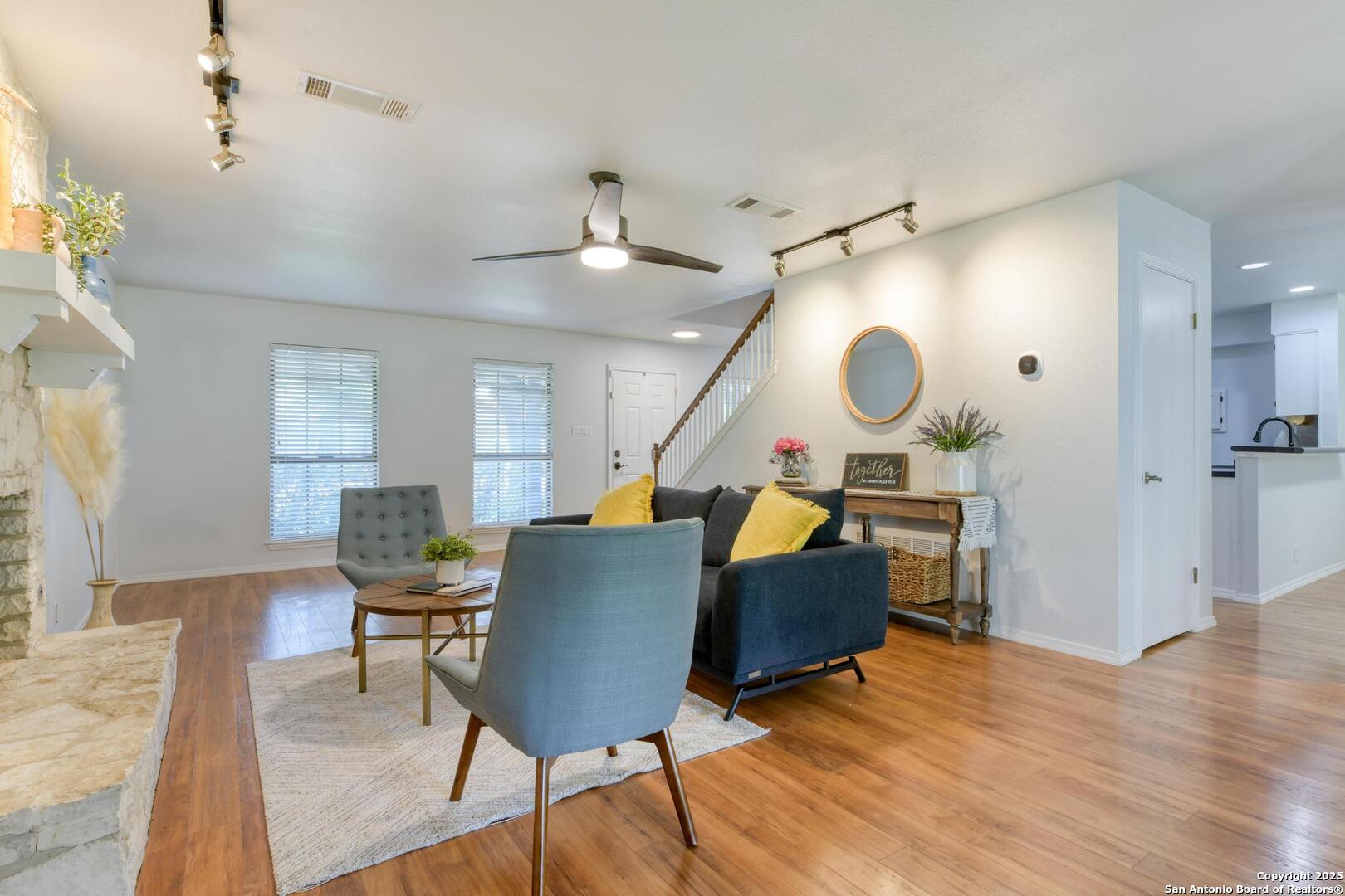 2215 Shady Rock Circle