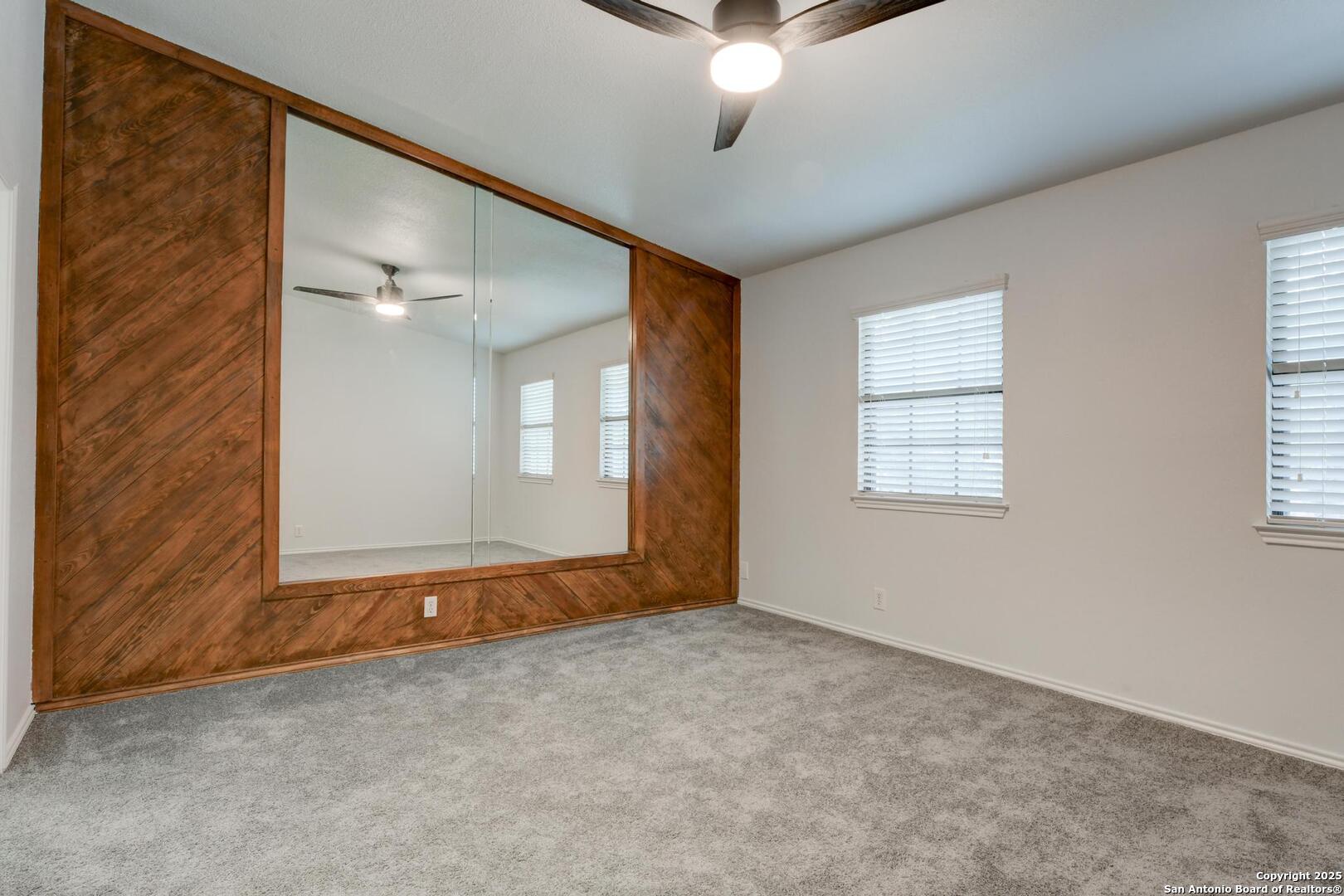 2215 Shady Rock Circle