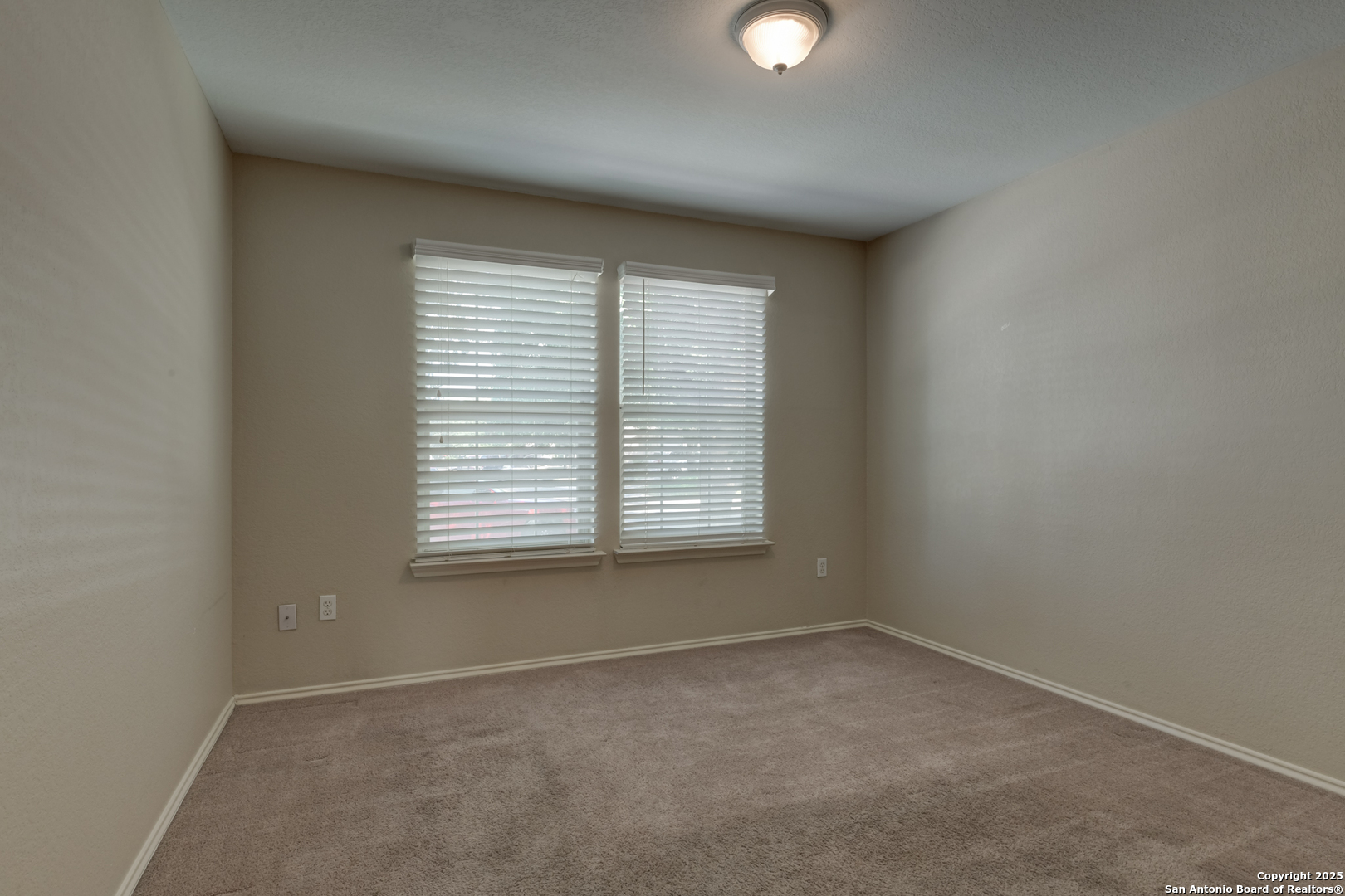 9202 Mission Brk