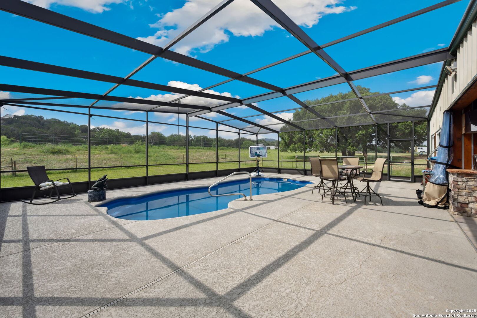 530 Willow Springs