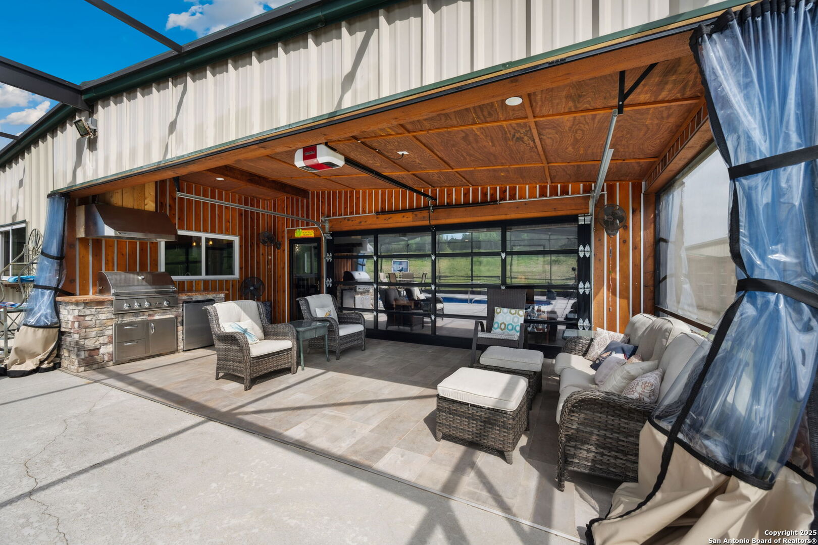 530 Willow Springs