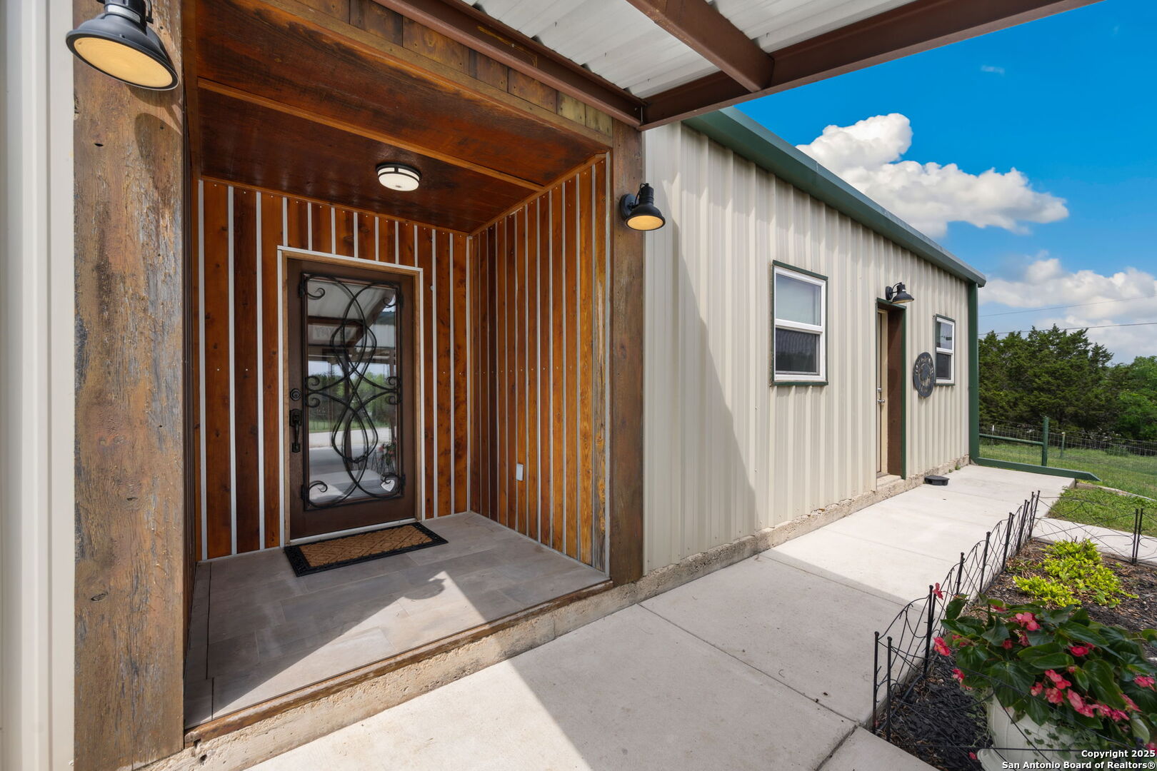 530 Willow Springs