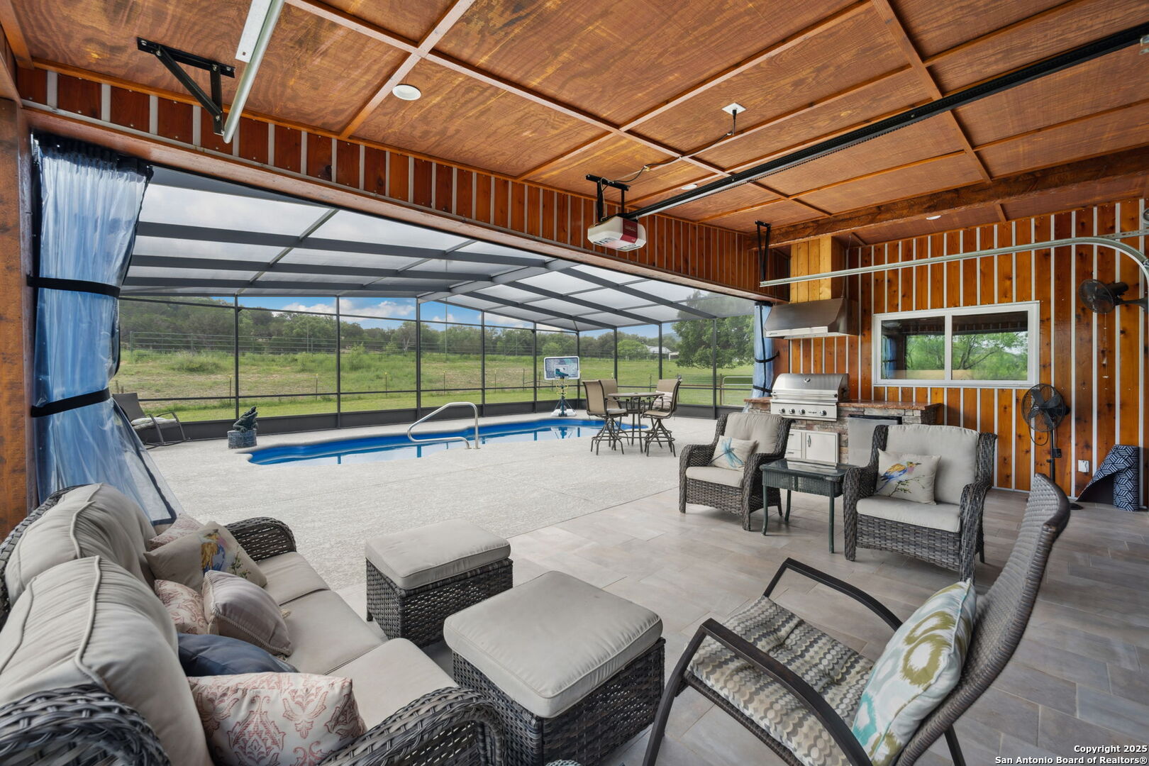 530 Willow Springs