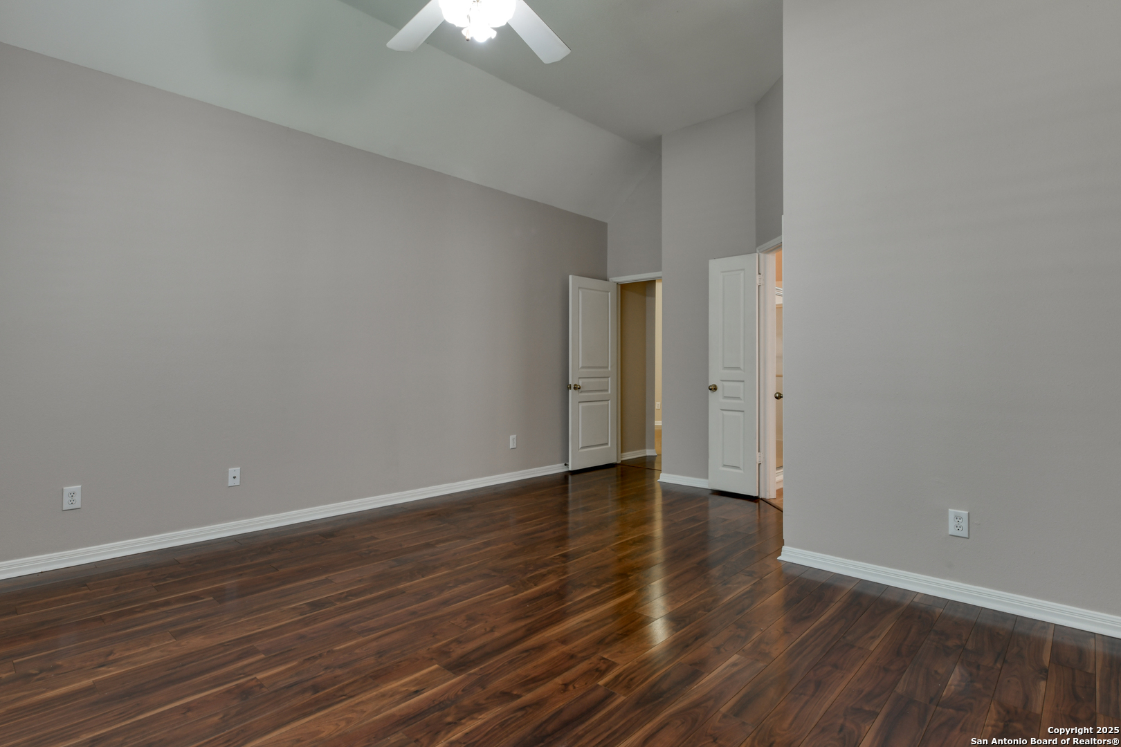 9426 Keegans Woods