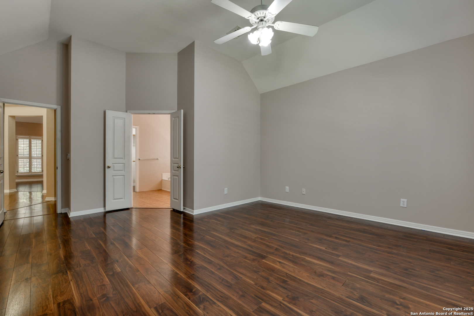 9426 Keegans Woods