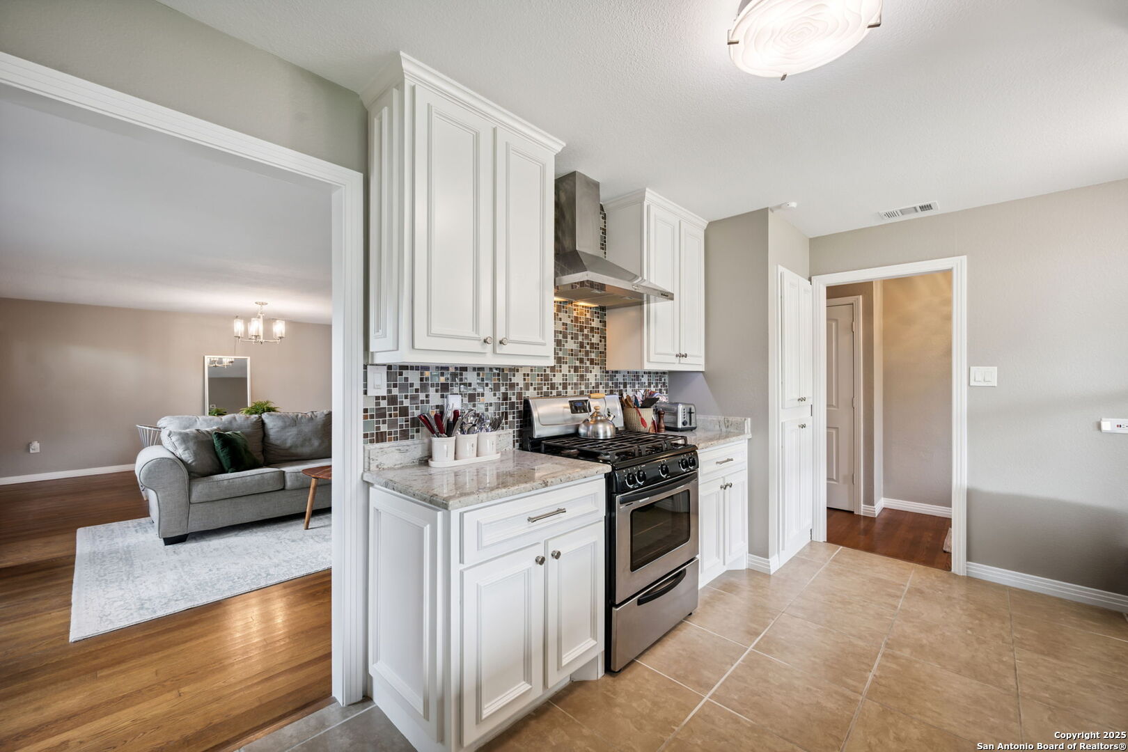 515 Queen Anne