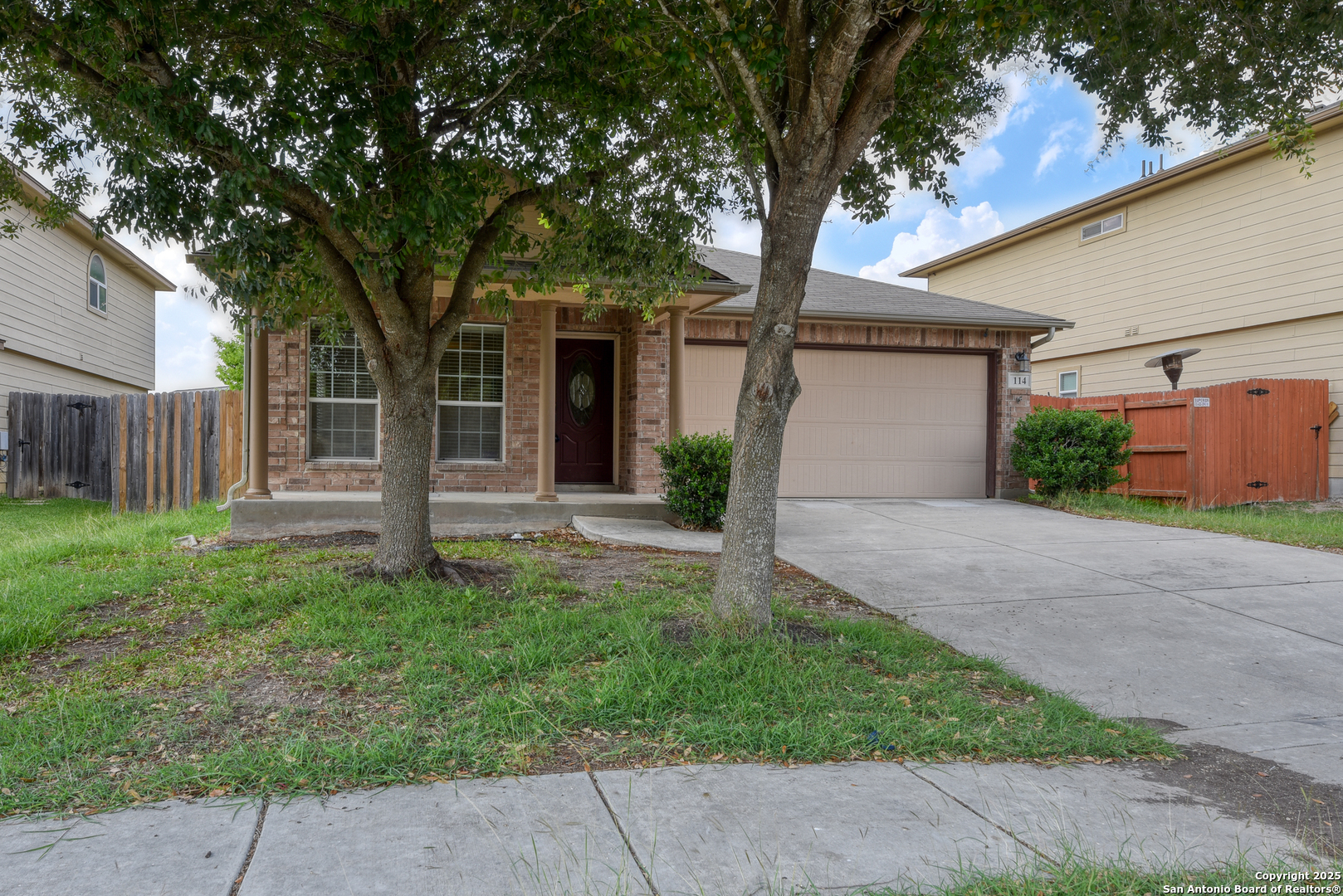 114 Arcadia Pl