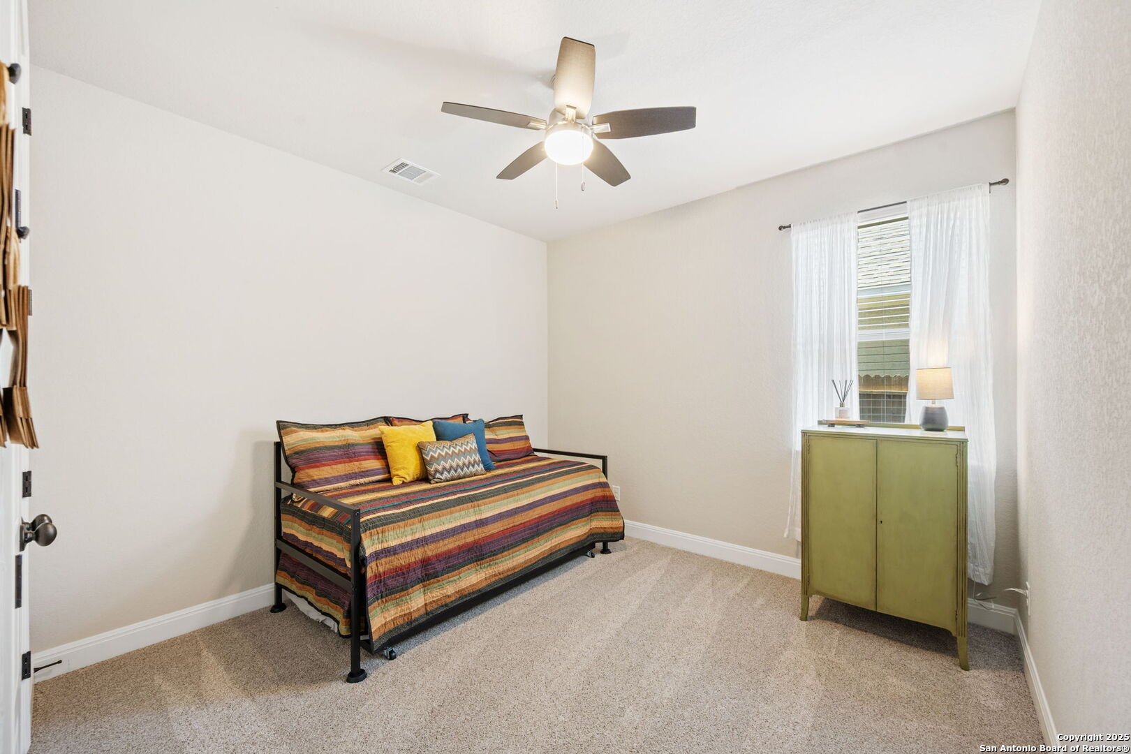 19018 Mountain Place