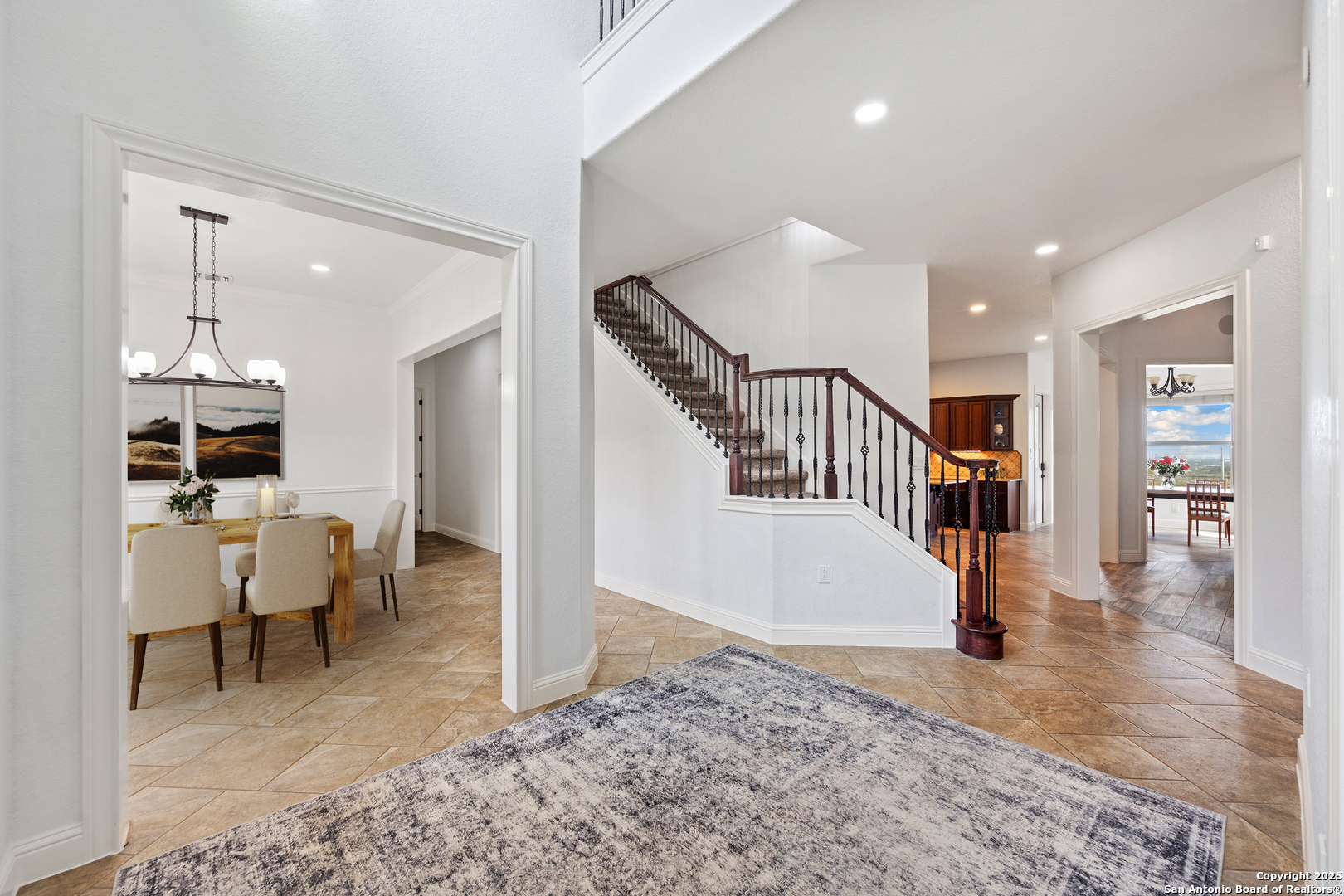 15311 Escarpment Oak