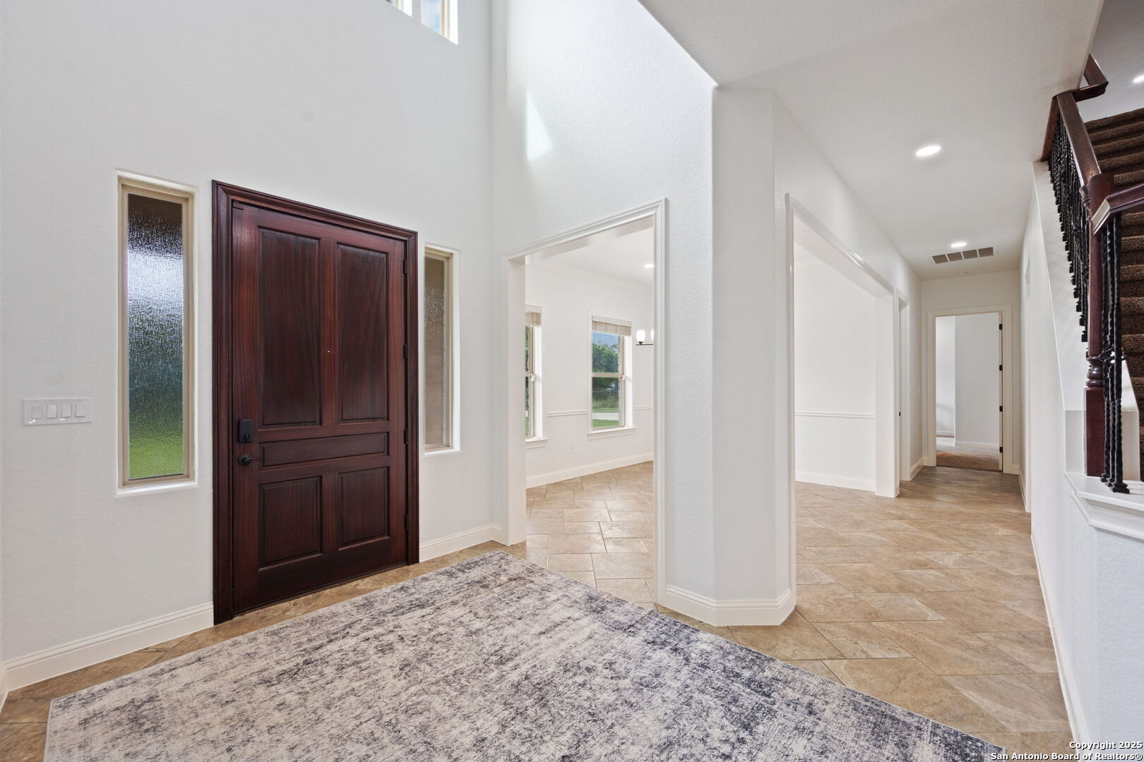 15311 Escarpment Oak