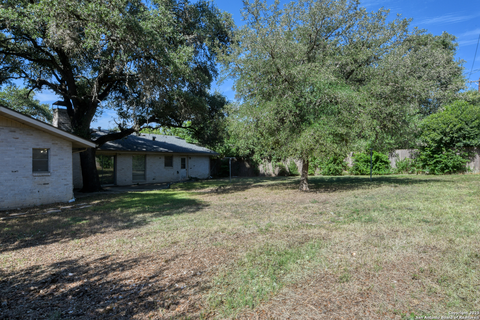 1115 Haltown Dr