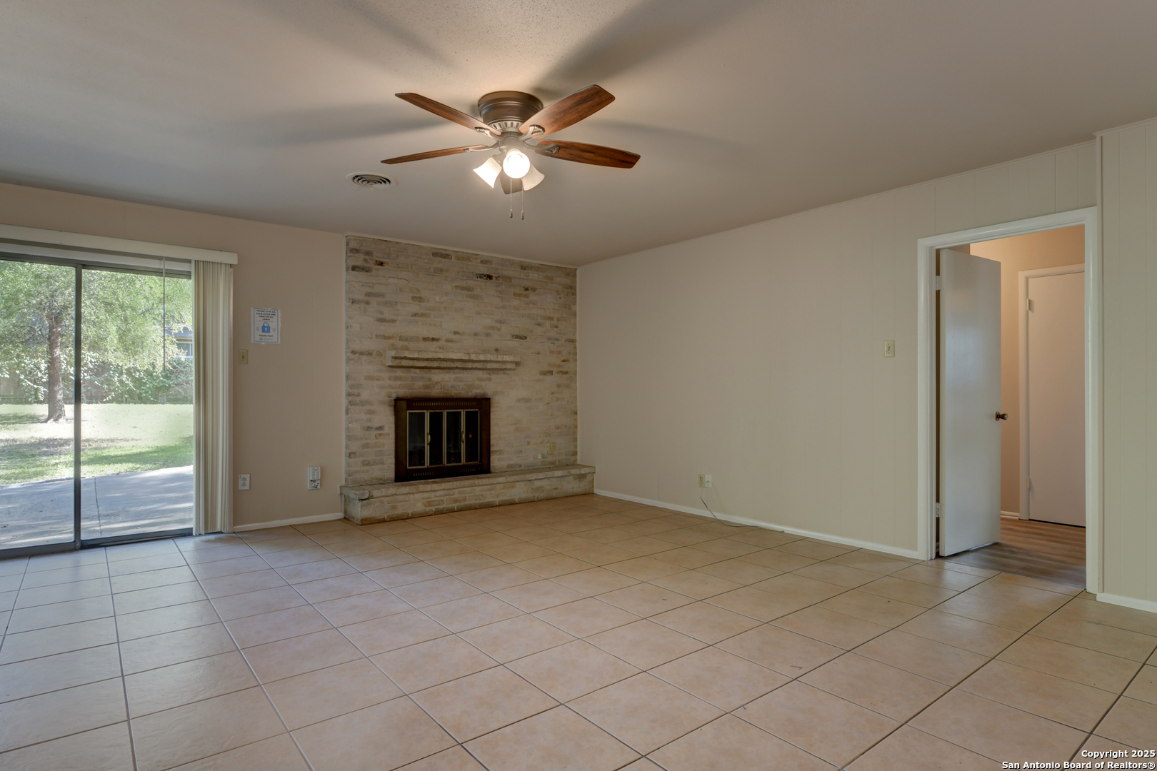 1115 Haltown Dr