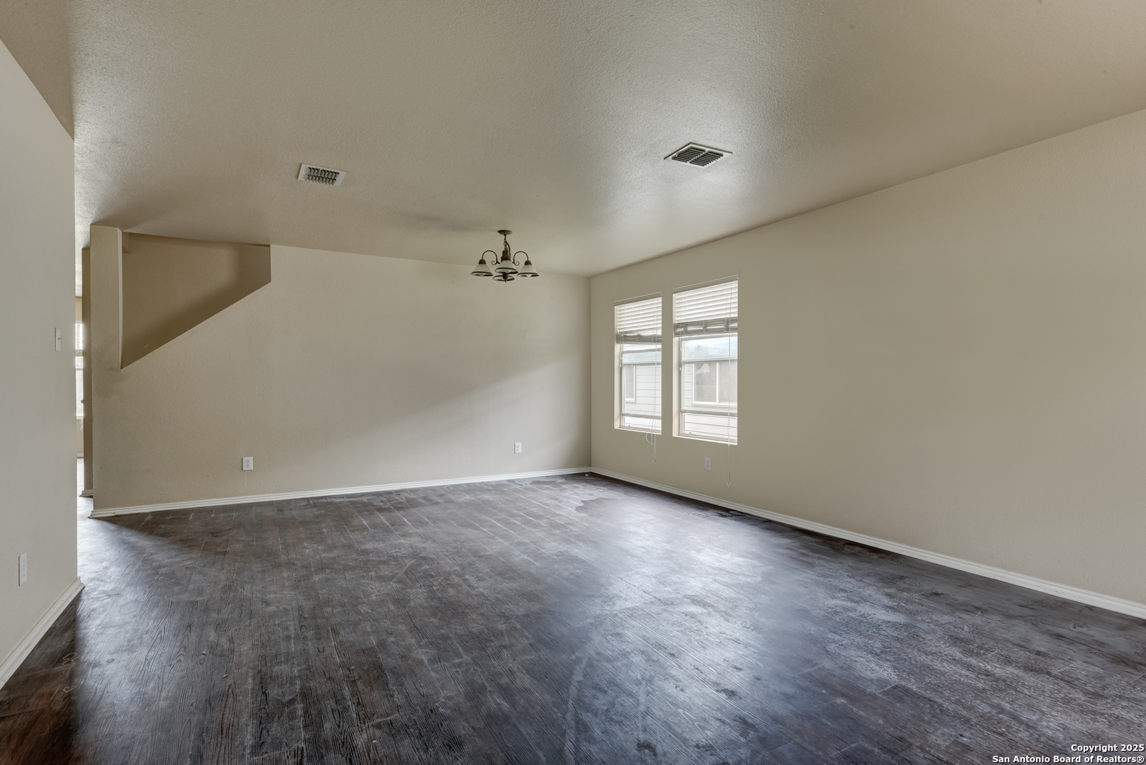 24615 Corral Gables