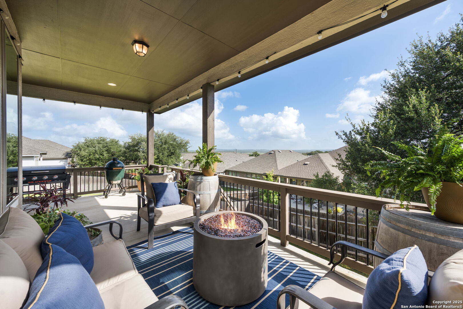 1159 Cadogan Squire