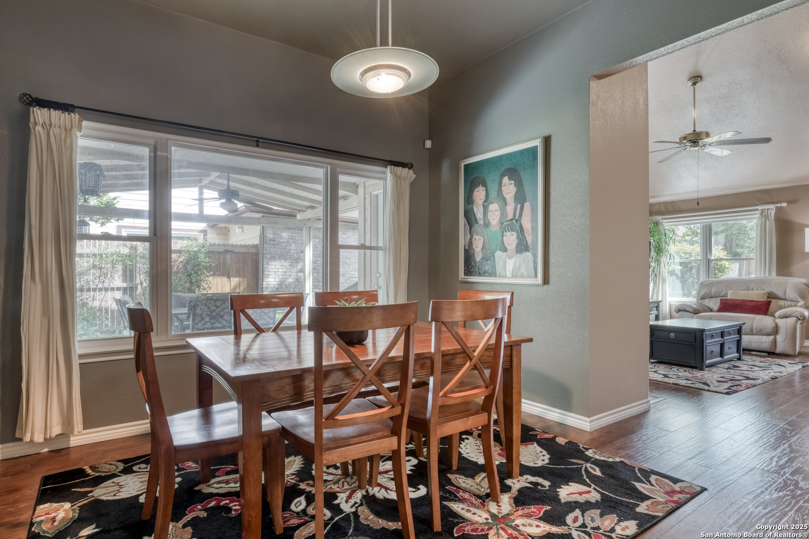 15211 Eagle Run