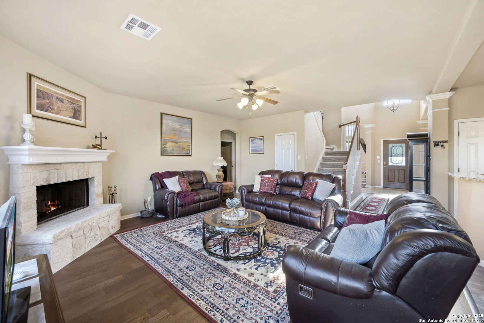 17132 Bandera Rd