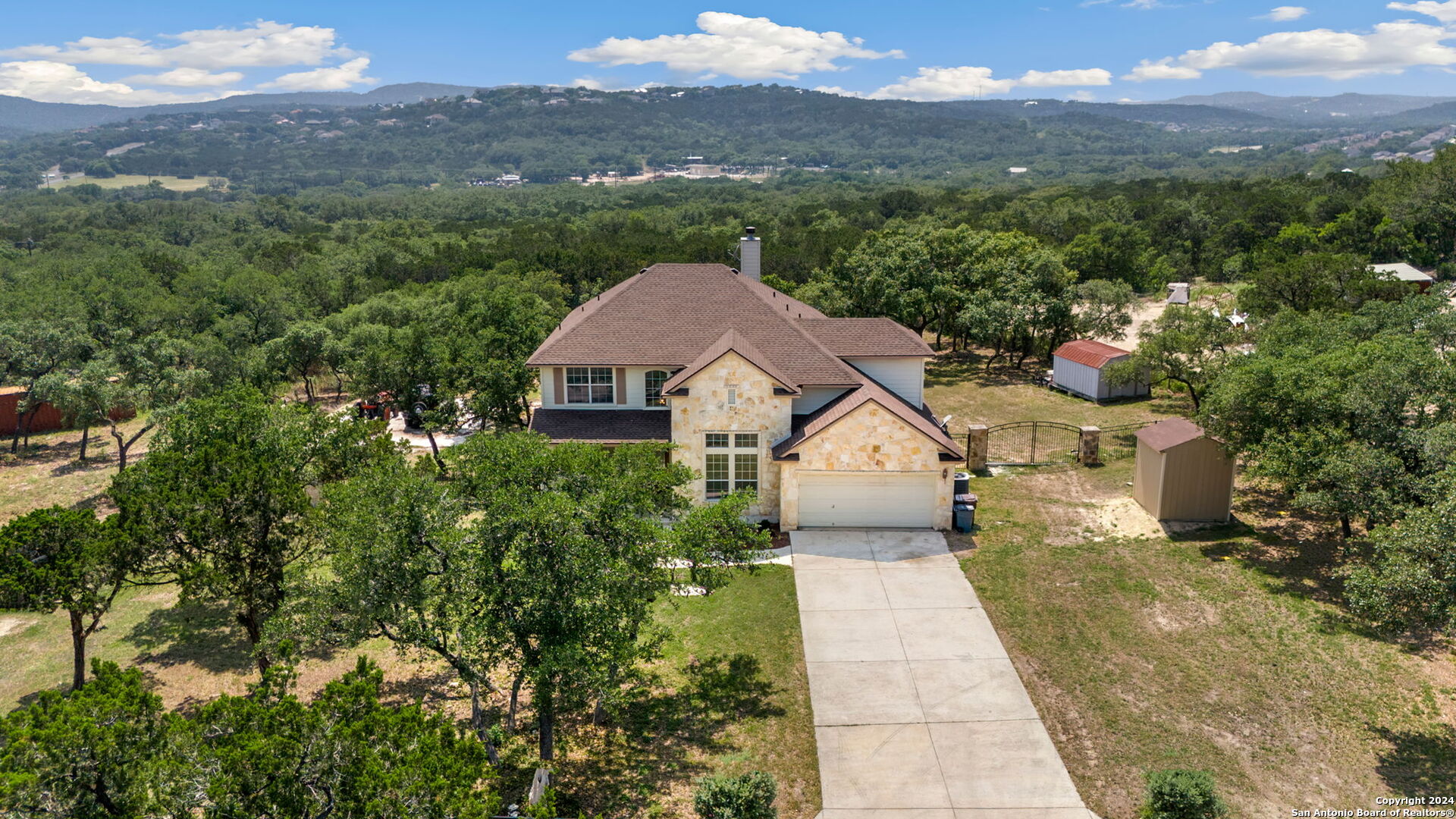 17132 Bandera Rd
