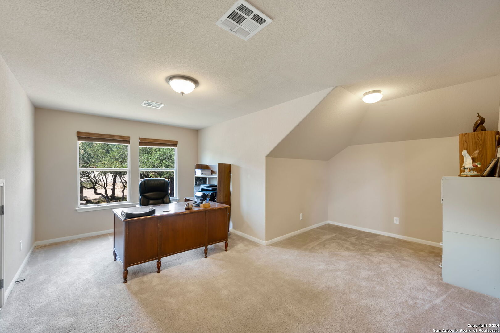 17132 Bandera Rd