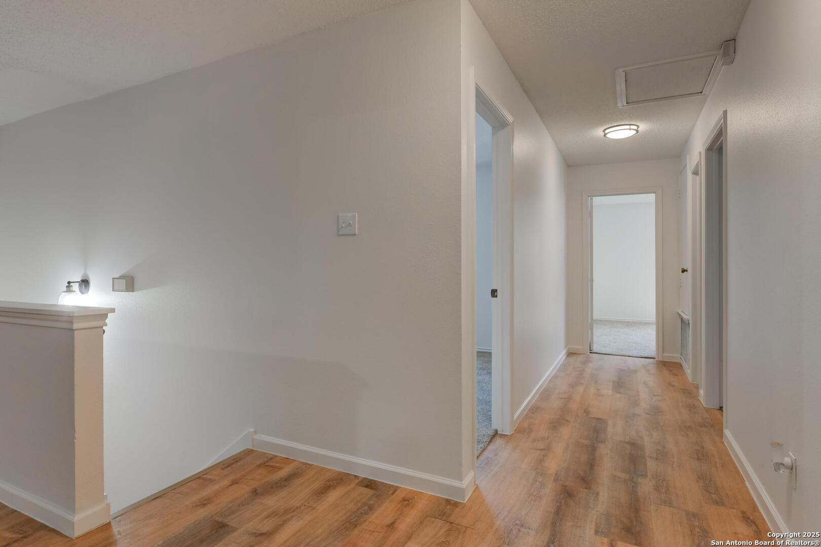 13723 Wondering Oak
