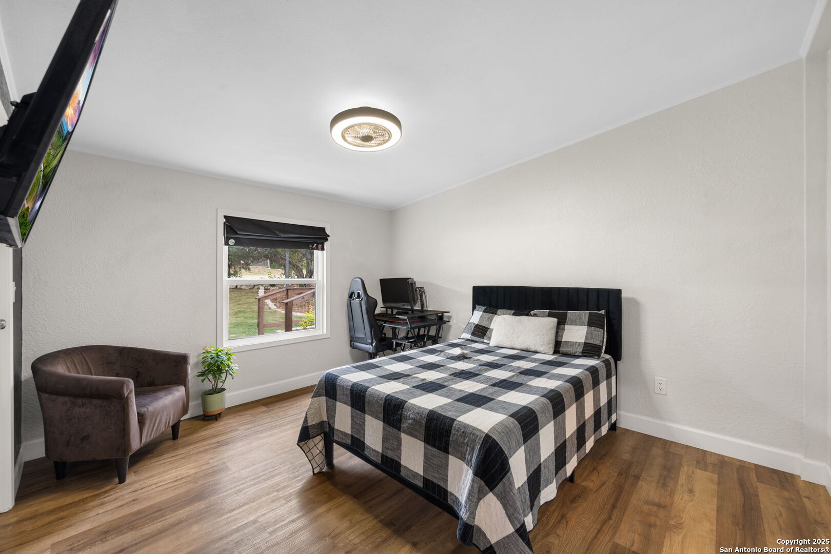 386 Private Rd. 181