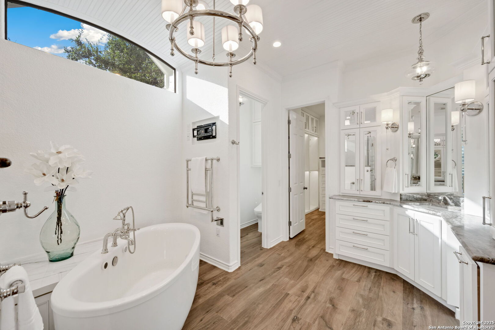 33 Sanctuary Dr.