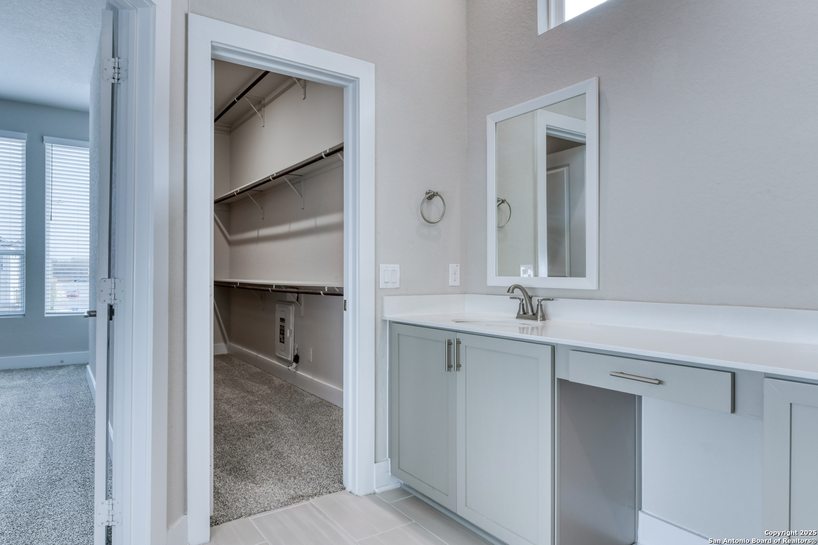 8851 Oakland Rd Bldg 31