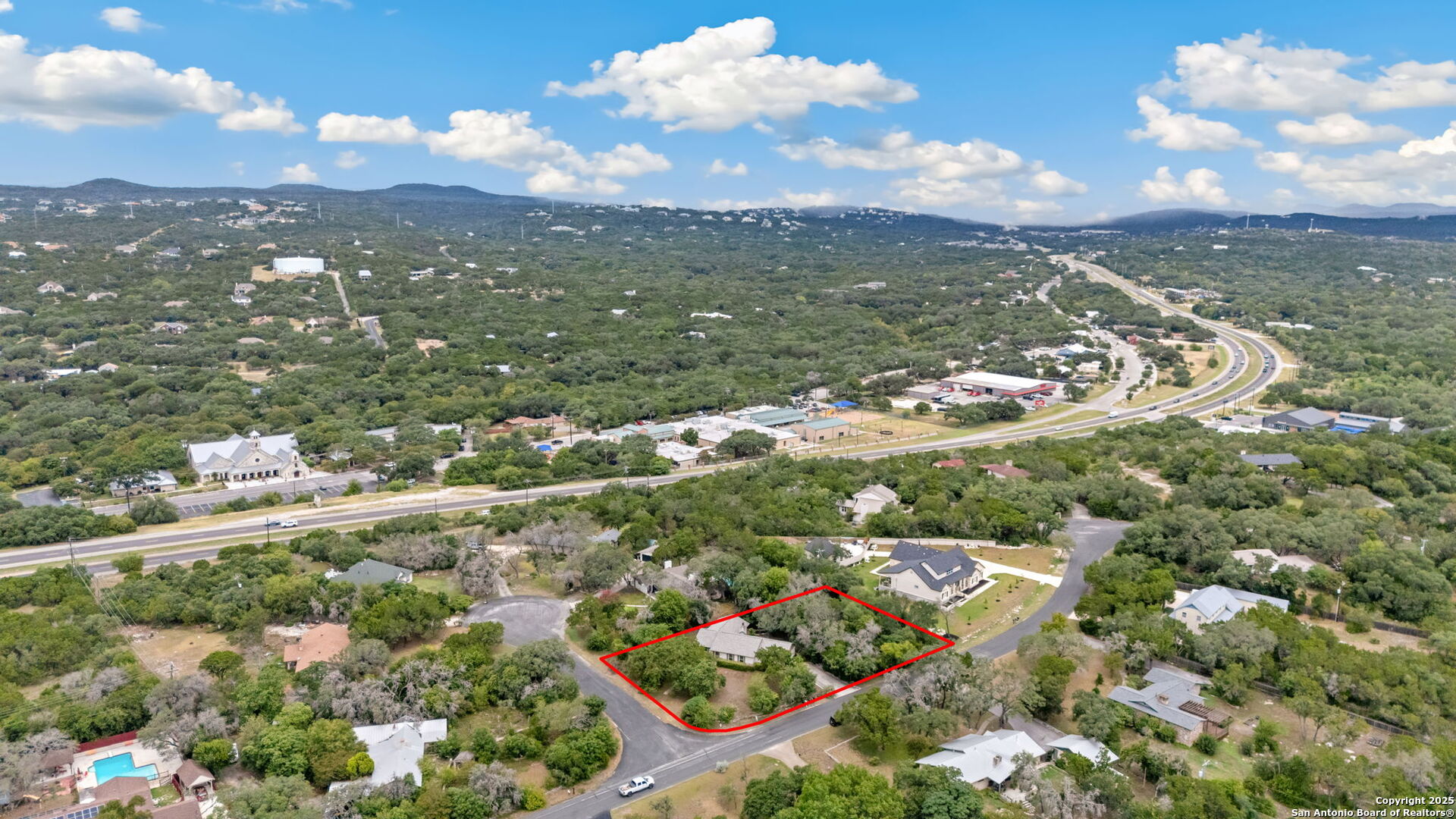 10703 Laurel Leaf