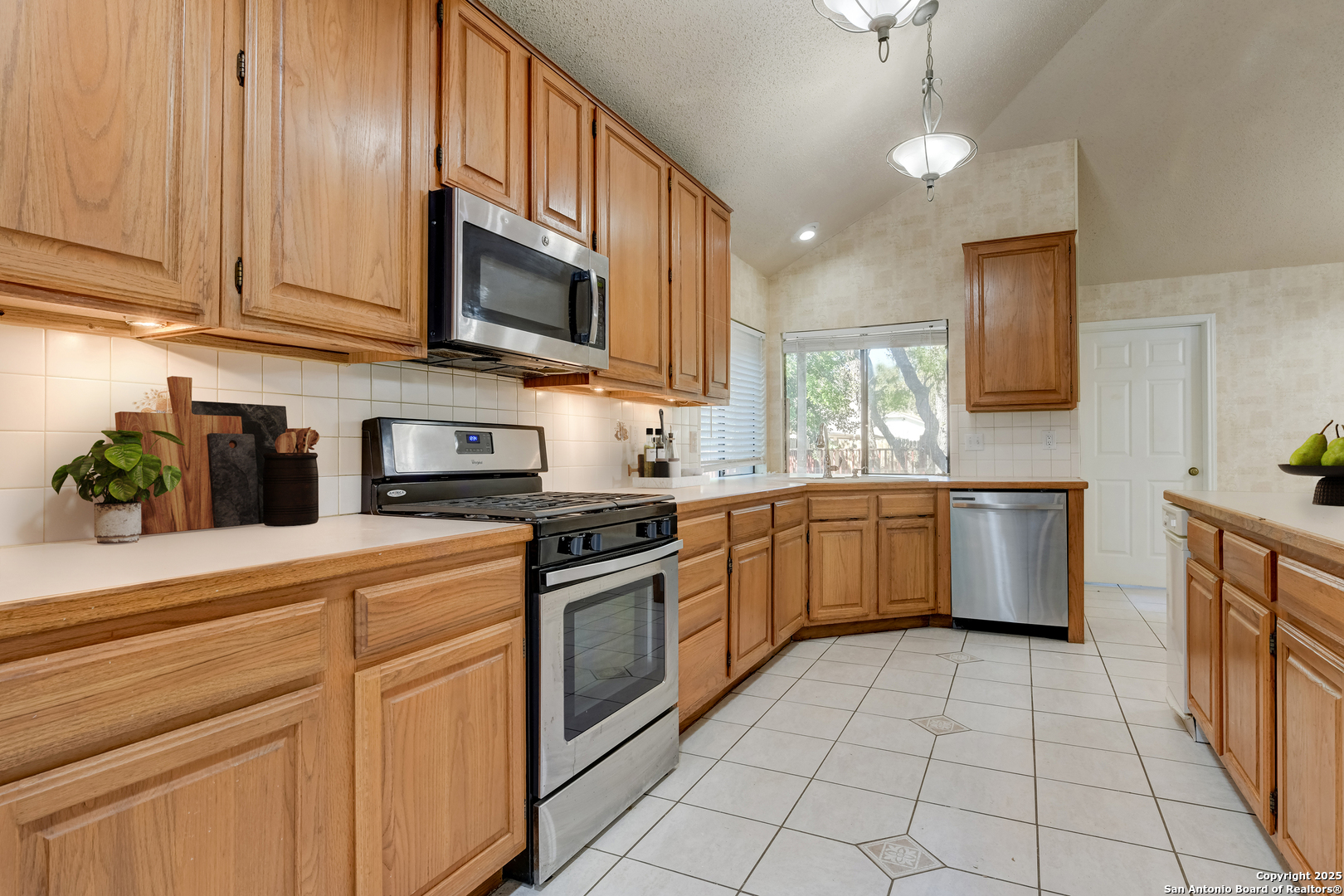 9211 Linbrooke