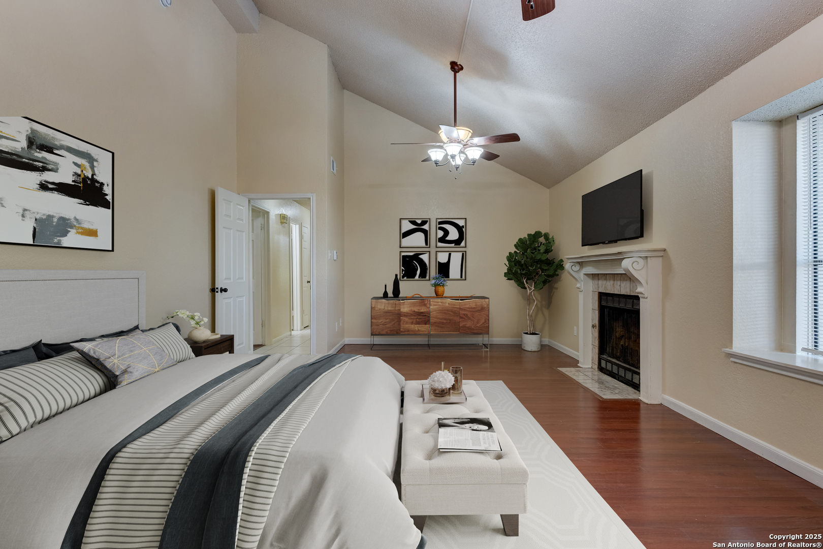 9211 Linbrooke