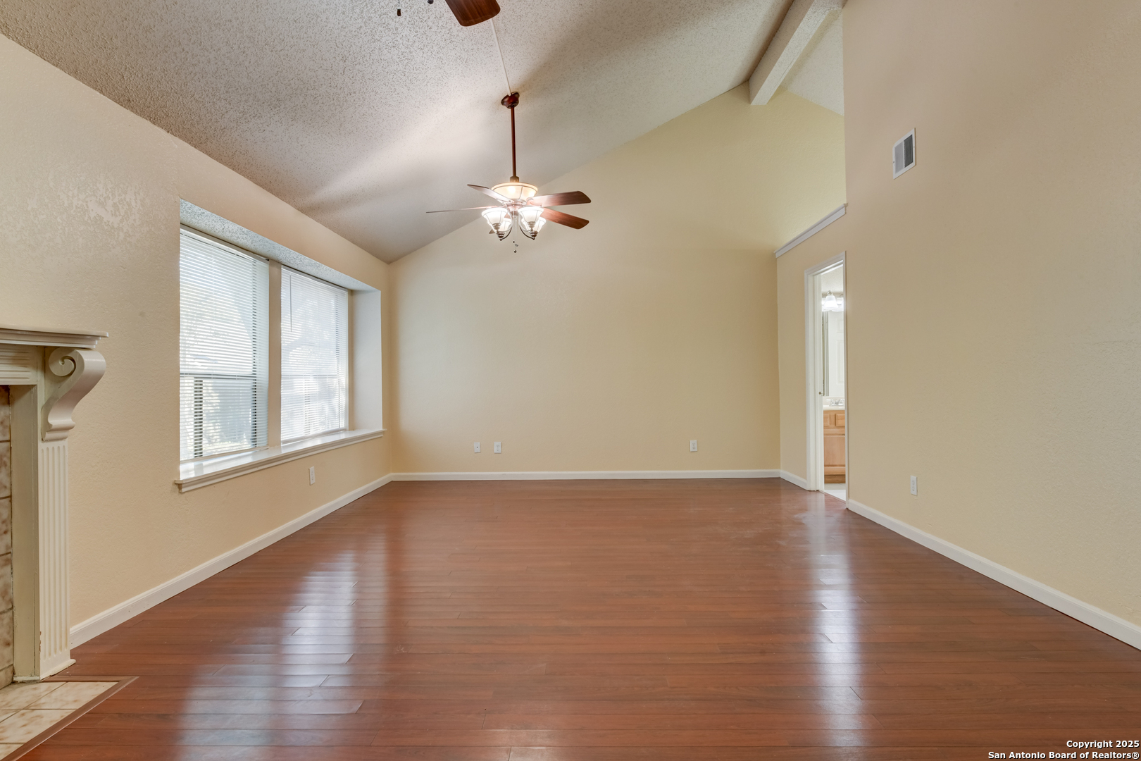 9211 Linbrooke