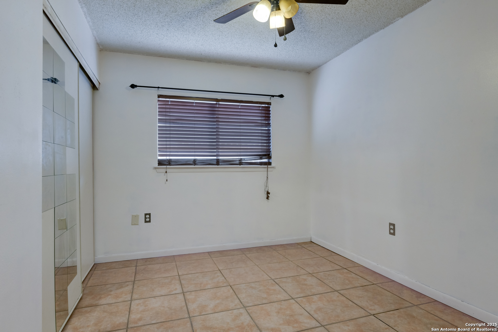 5818 Brambletree