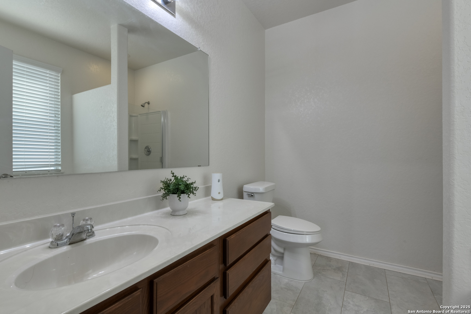 8643 Silver Willow