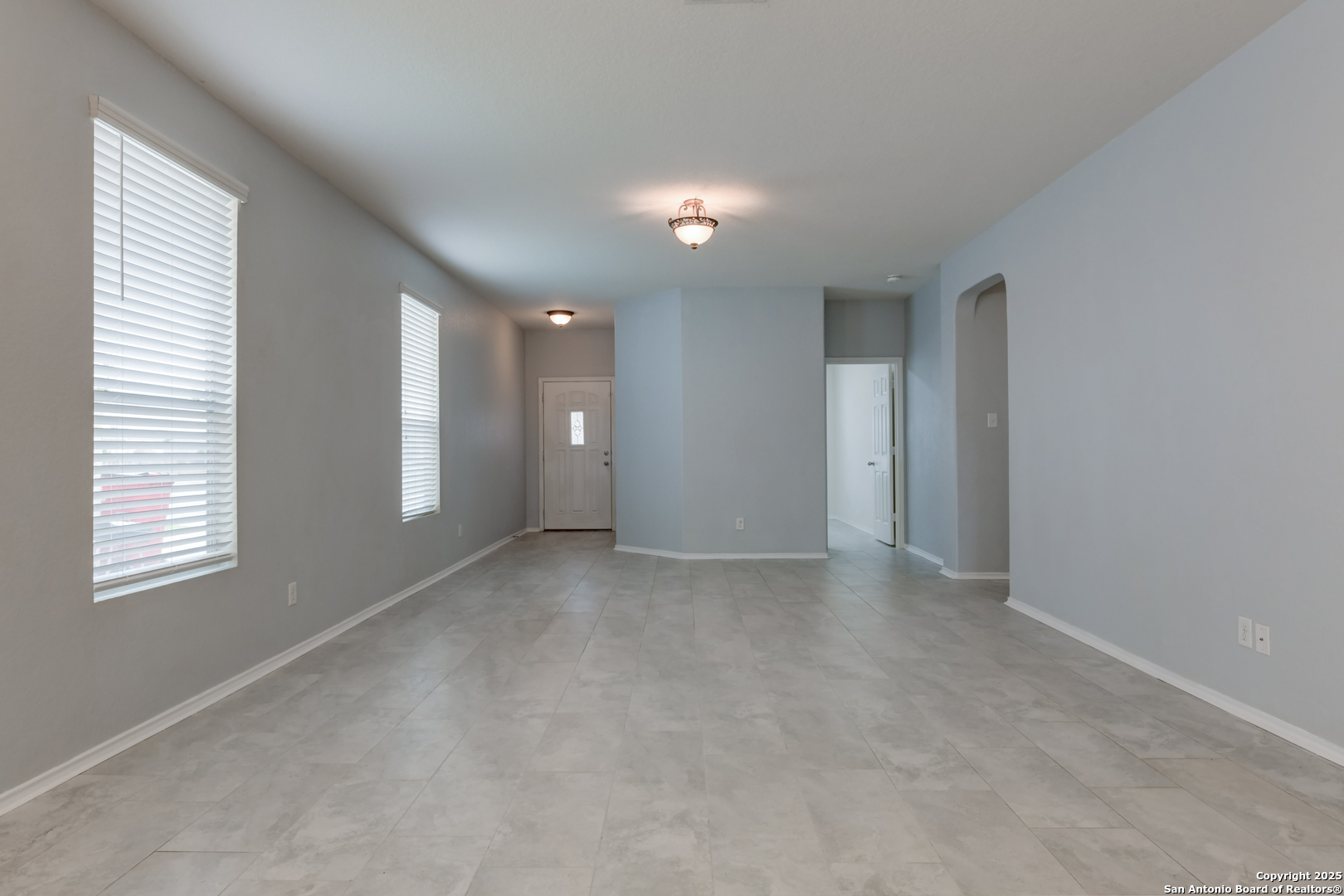 8643 Silver Willow