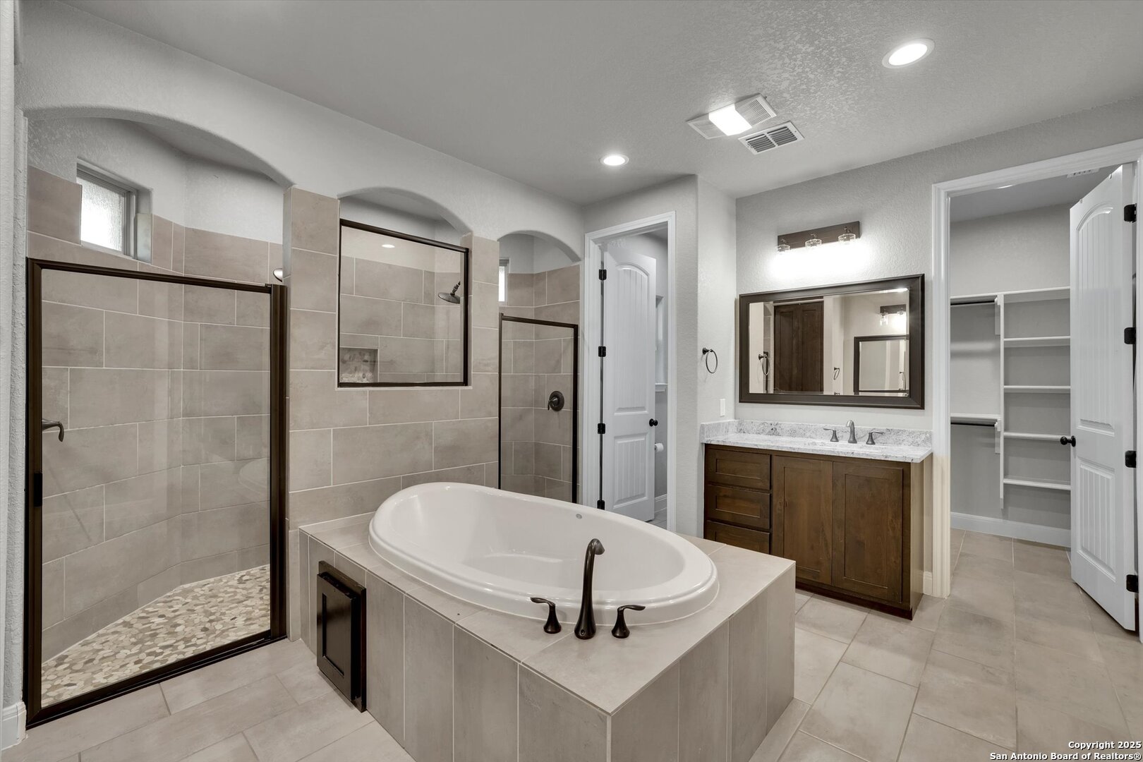 839 Shady Grove