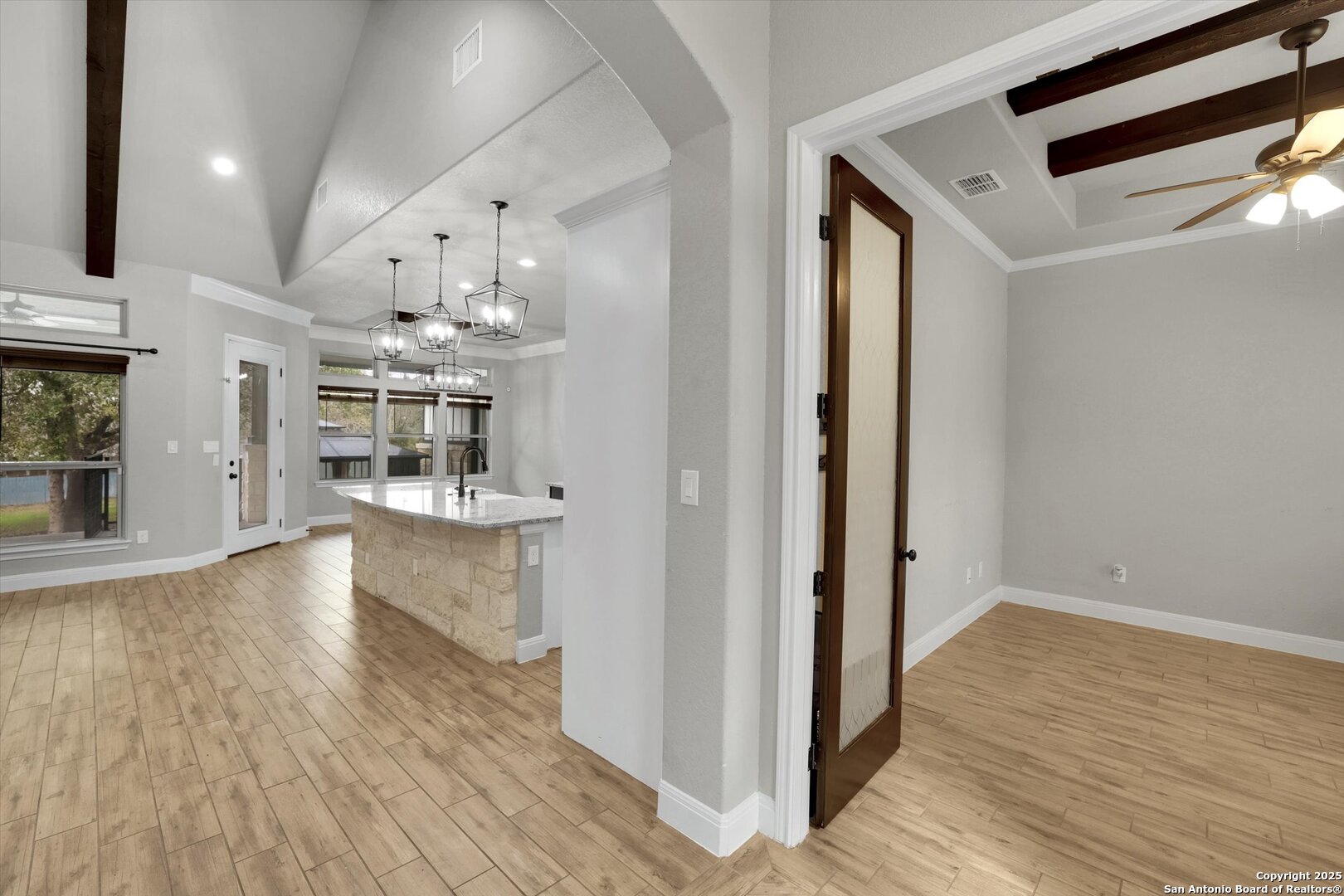 839 Shady Grove