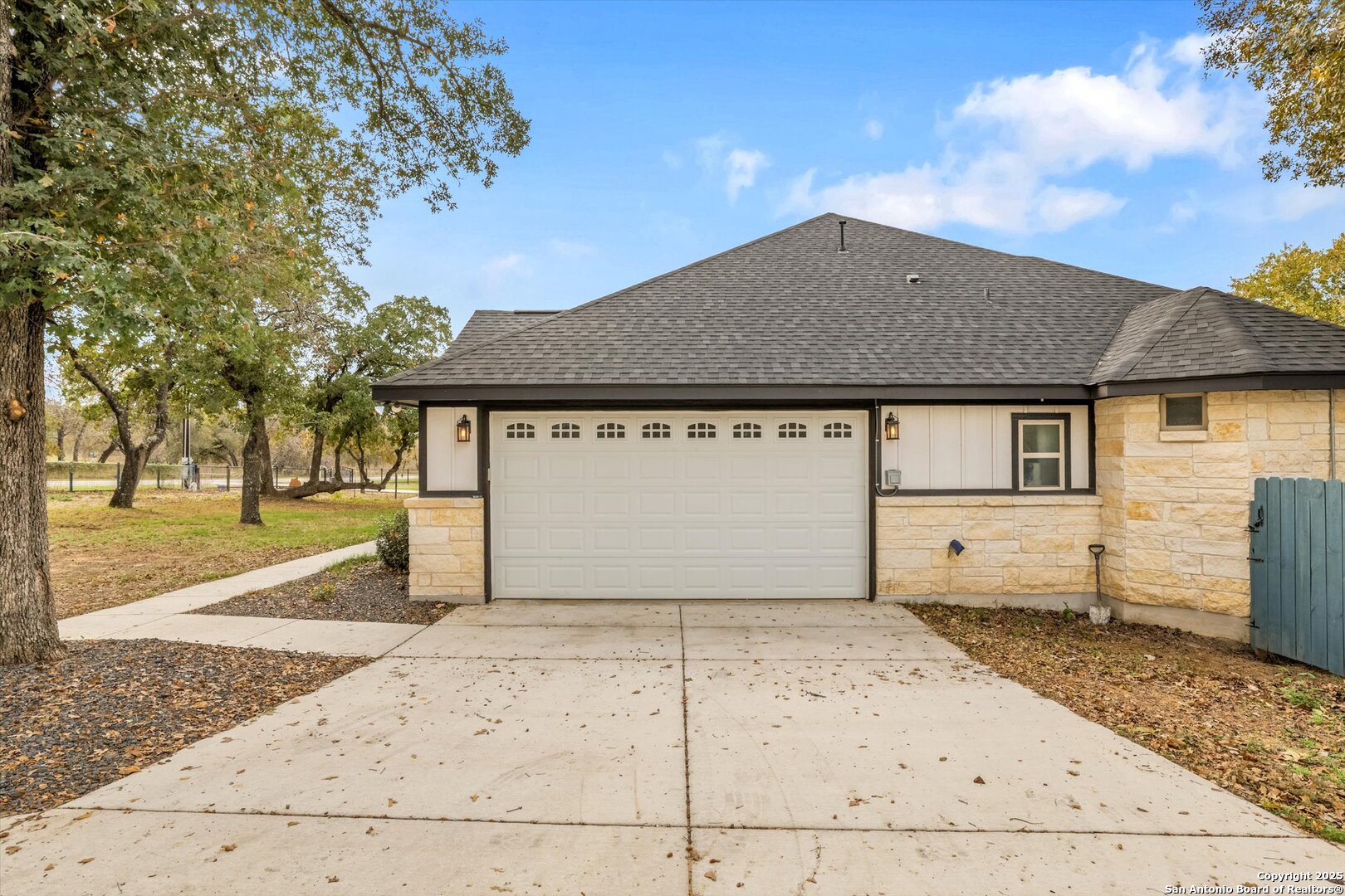 839 Shady Grove