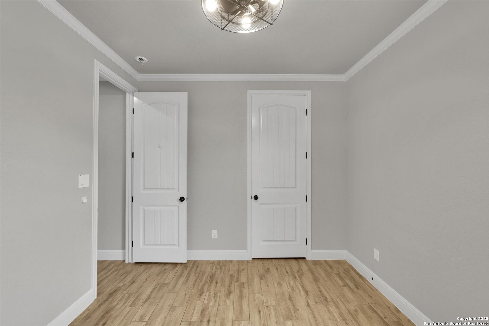 839 Shady Grove