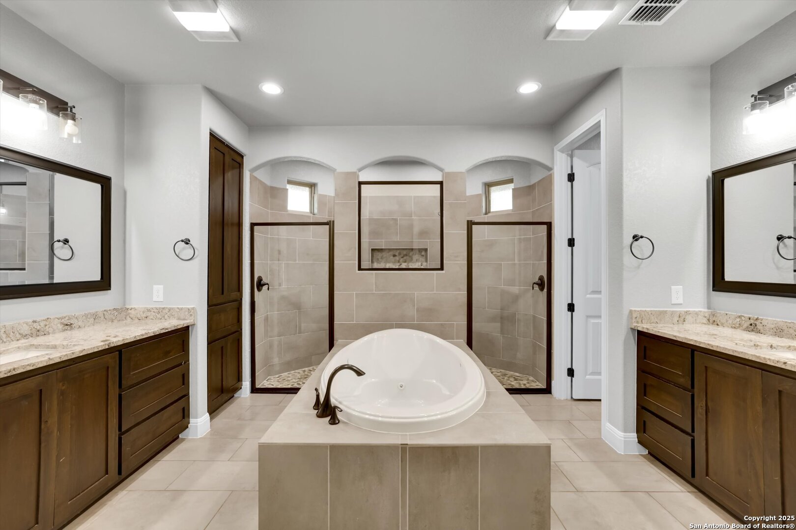 839 Shady Grove