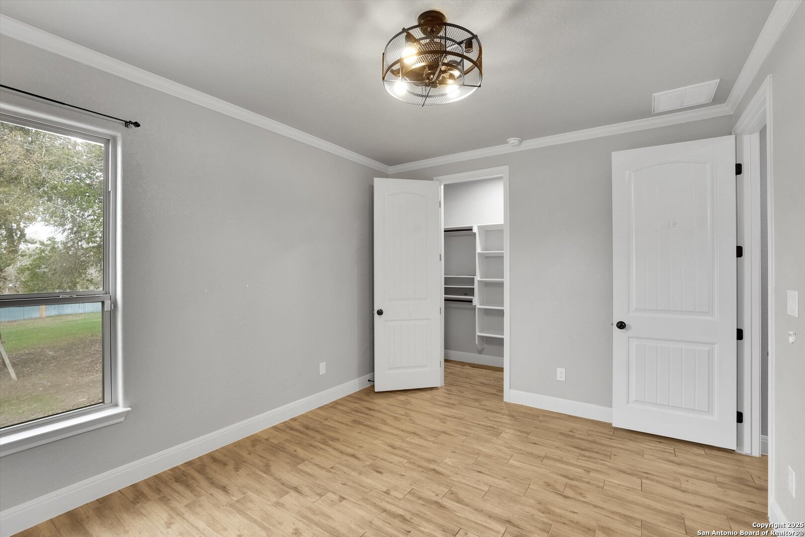 839 Shady Grove