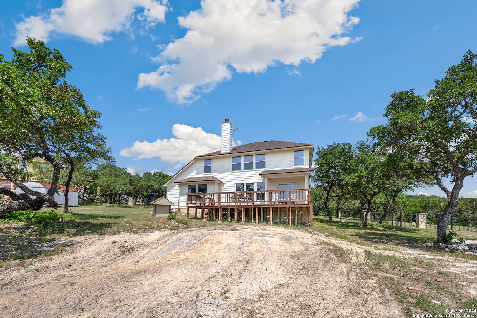 17132 Bandera Rd
