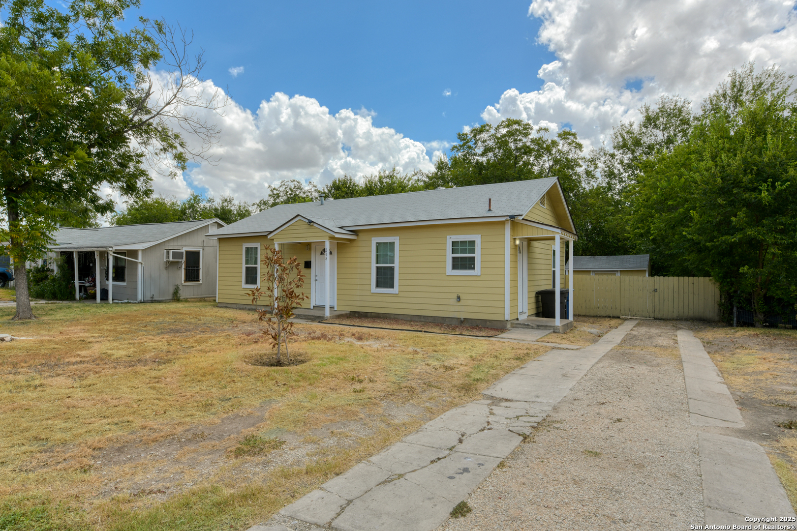 218 Waugh St.