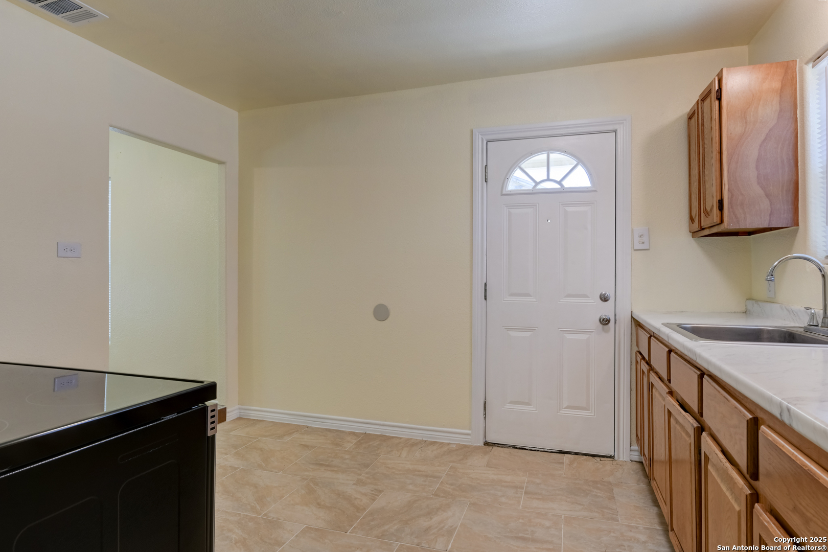 218 Waugh St.
