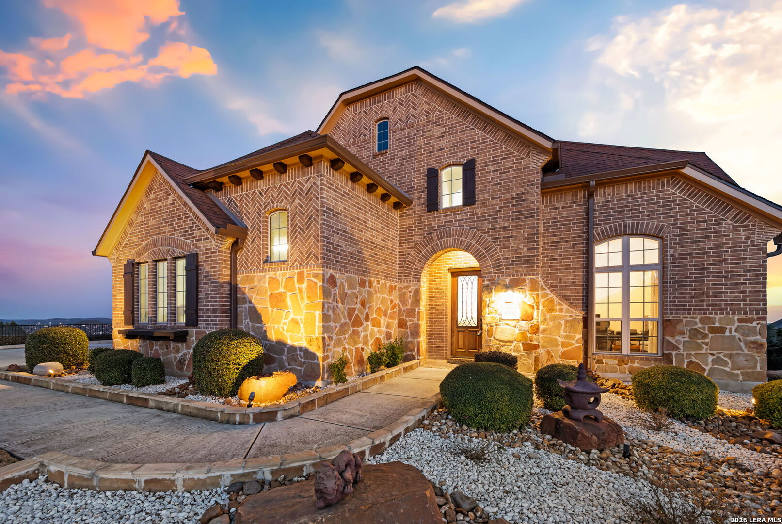 8206 WINECUP HILL