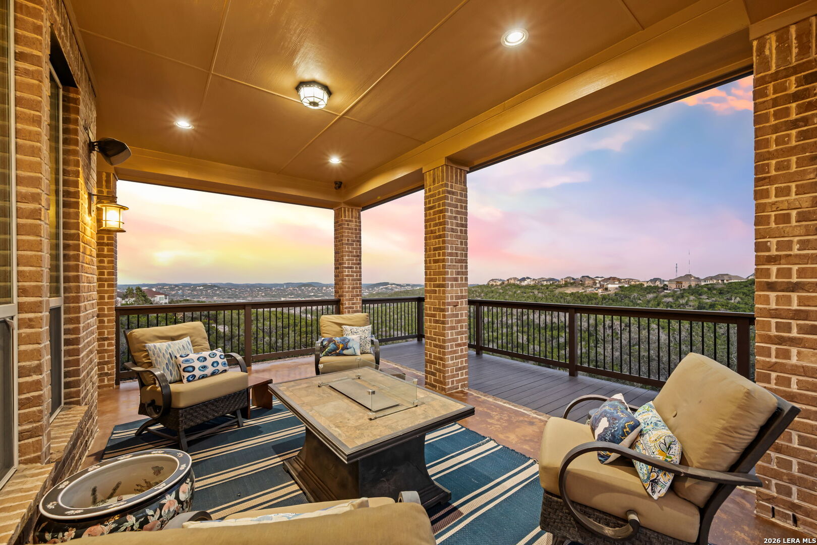 8206 WINECUP HILL