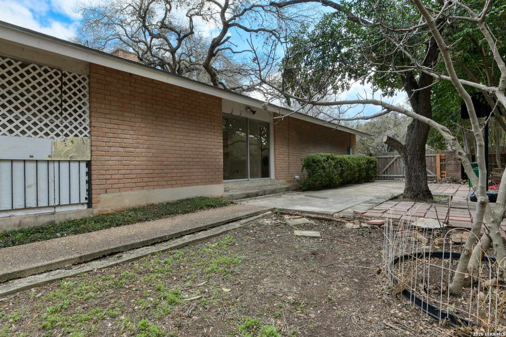 11519 Whisper Moss St