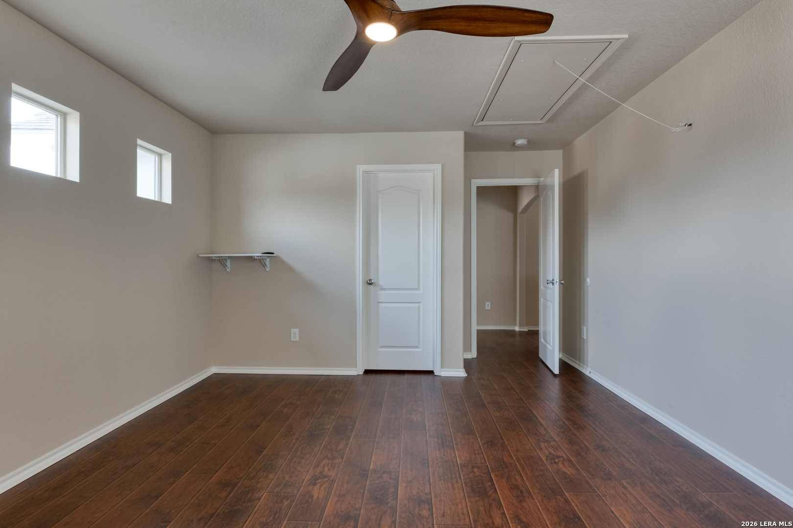 2934 Elm Tree Park