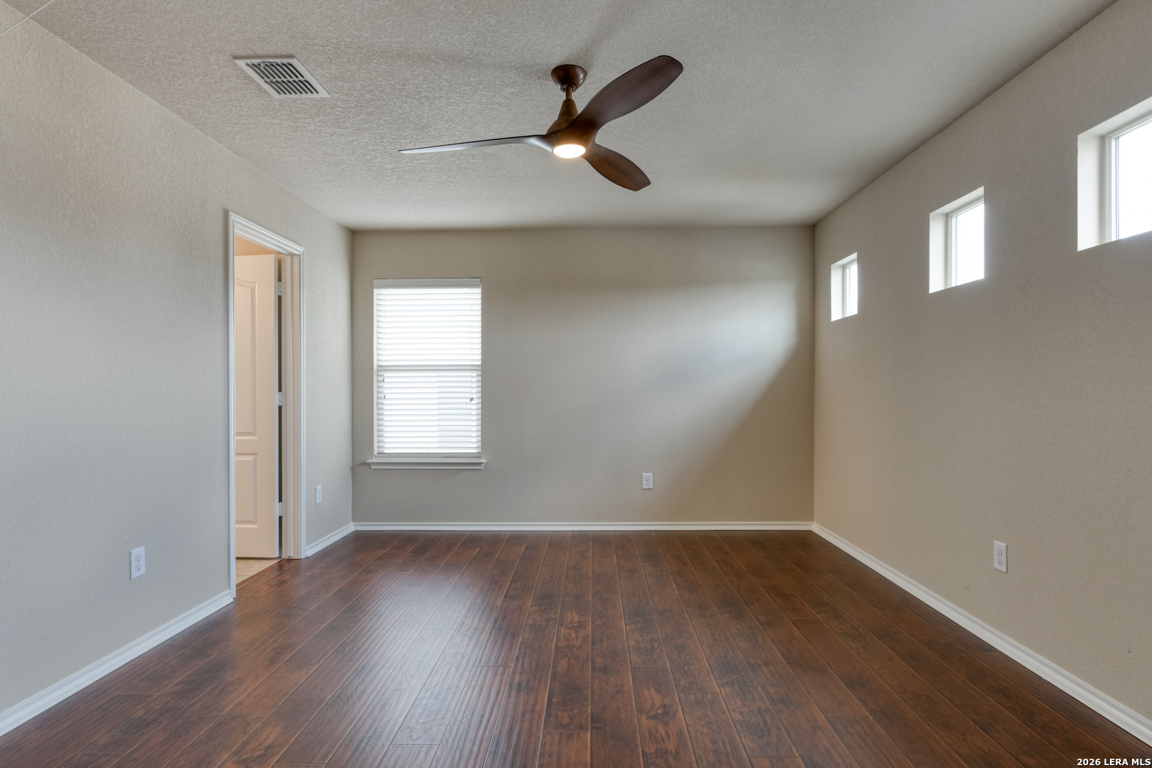 2934 Elm Tree Park