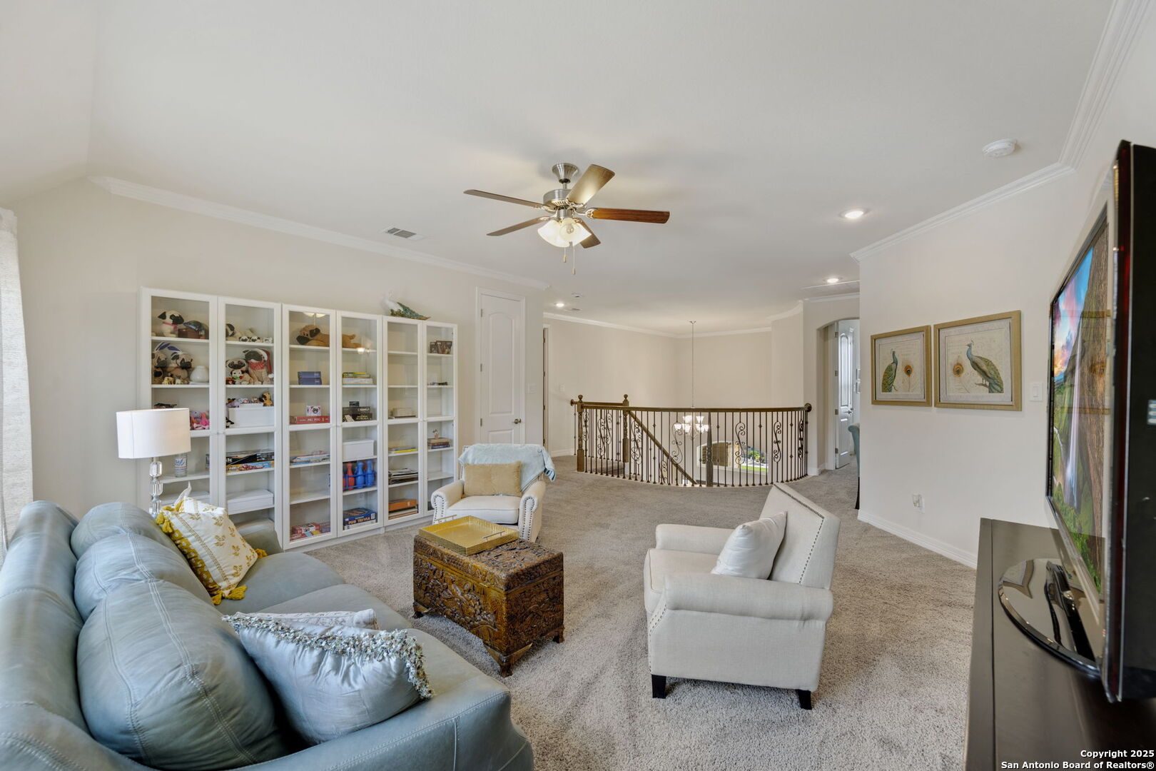 208 Roundtop Hill